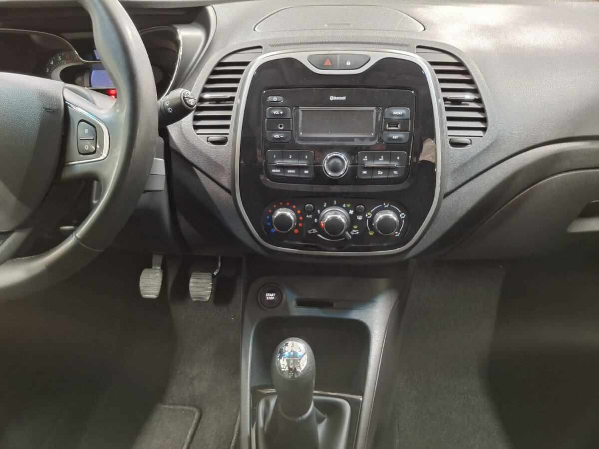 Renault Kaptur б/у, 2018, Механическая. Фото: #14