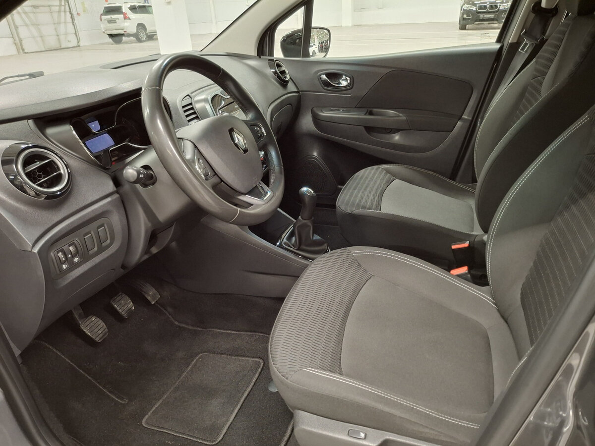 Renault Kaptur б/у, 2018, Механическая. Фото: #15