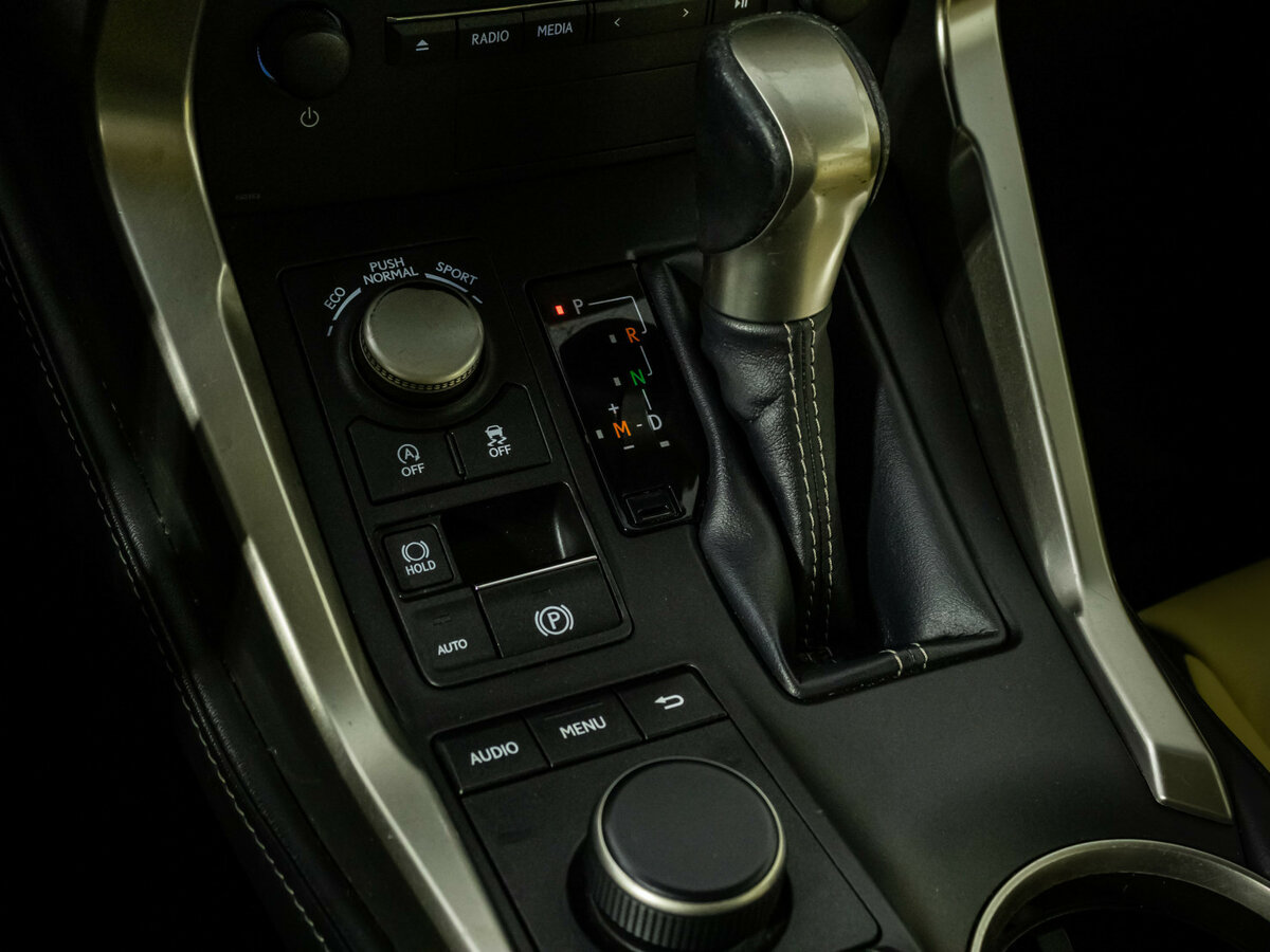 Lexus NX б/у, 2015, Вариатор. Фото: #15