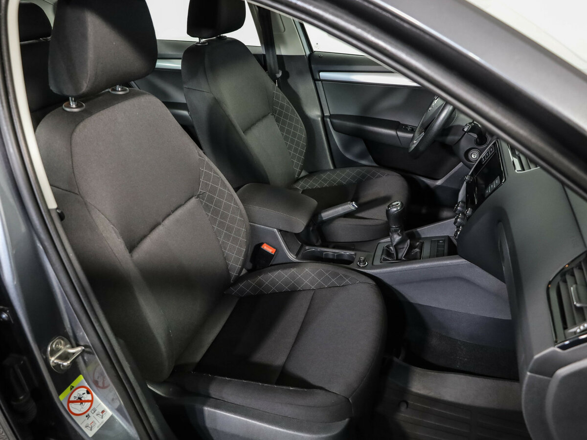 Шкода Октавия б/у, 2019, Механическая. Фото: #20