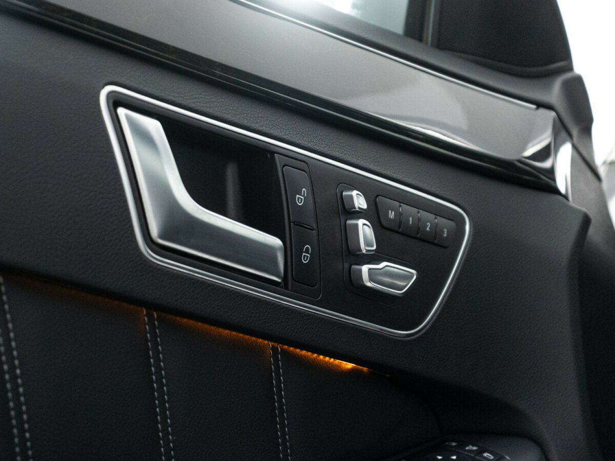 Mercedes-Benz E-Класс б/у, 2013, Автоматическая. Фото: #14