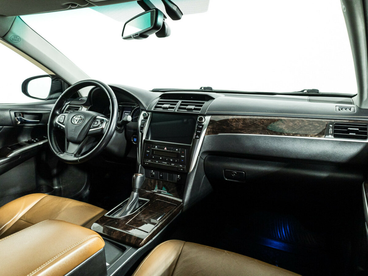 Toyota Camry б/у, 2016, Автоматическая. Фото: #6