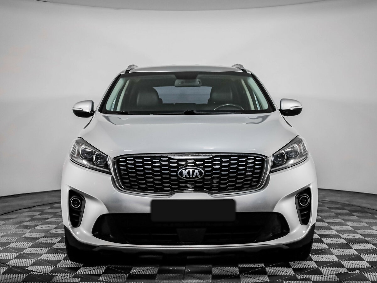 Kia Sorento б/у, 2018, Автоматическая. Фото: #1