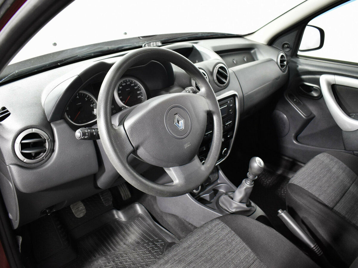 Renault Duster б/у, 2013, Механическая. Фото: #8