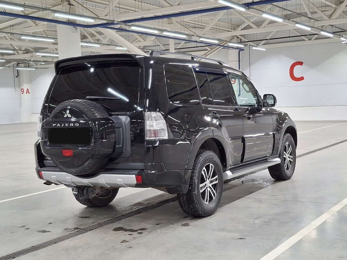 Mitsubishi Pajero б/у, 2012, Автоматическая. Фото: #4