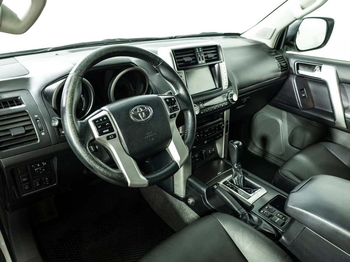 Toyota Land Cruiser Prado б/у, 2013, Автоматическая. Фото: #8