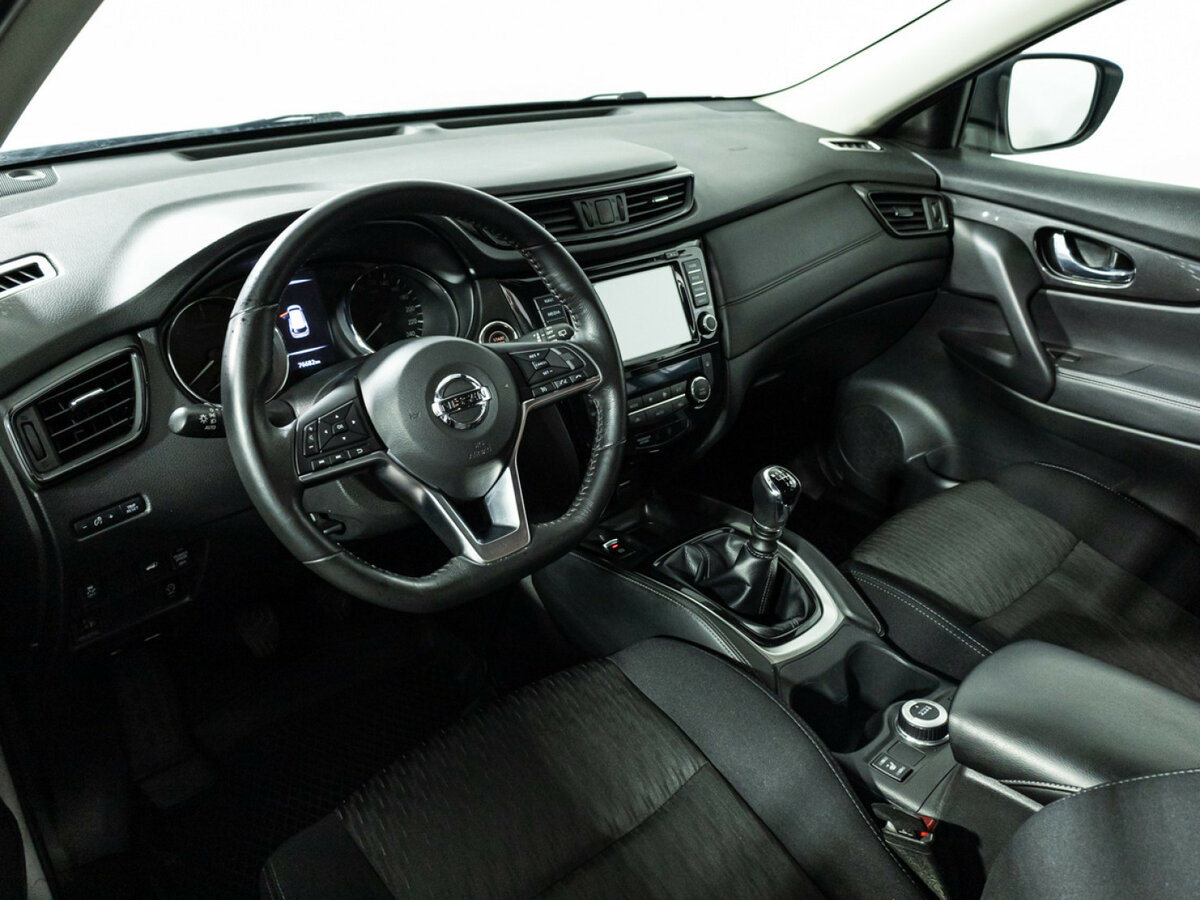 Nissan X-Trail б/у, 2019, Механическая. Фото: #8