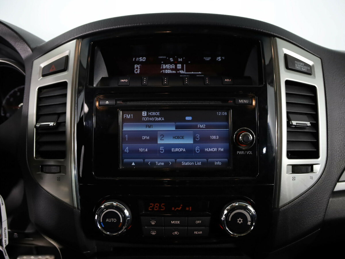 Mitsubishi Pajero б/у, 2015, Автоматическая. Фото: #13