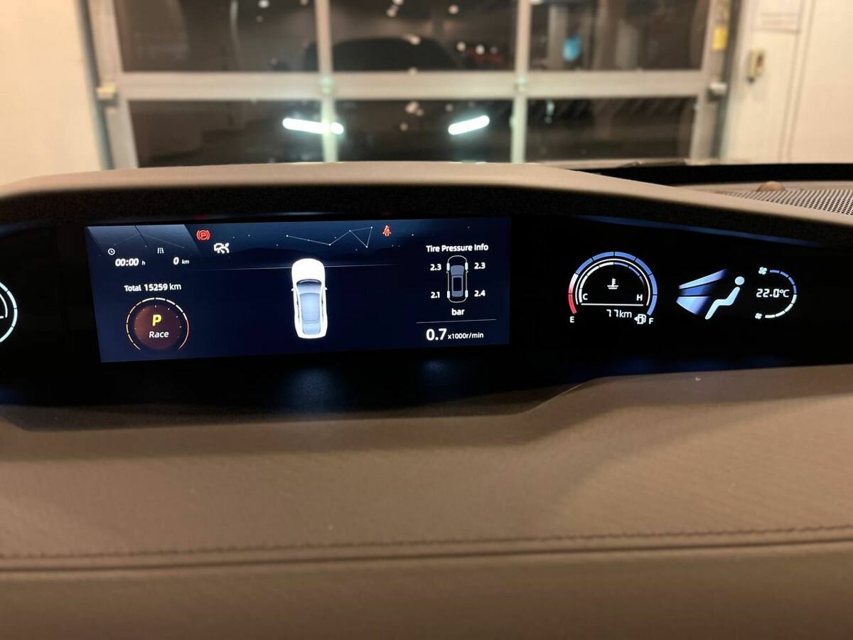 Changan UNI-V б/у, 2023, Роботизированная. Фото: #9