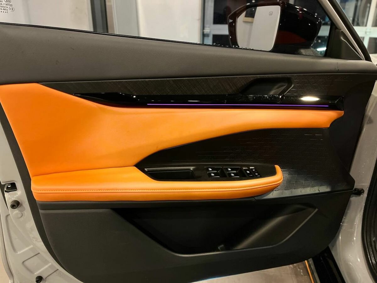 Changan UNI-V б/у, 2023, Роботизированная. Фото: #18