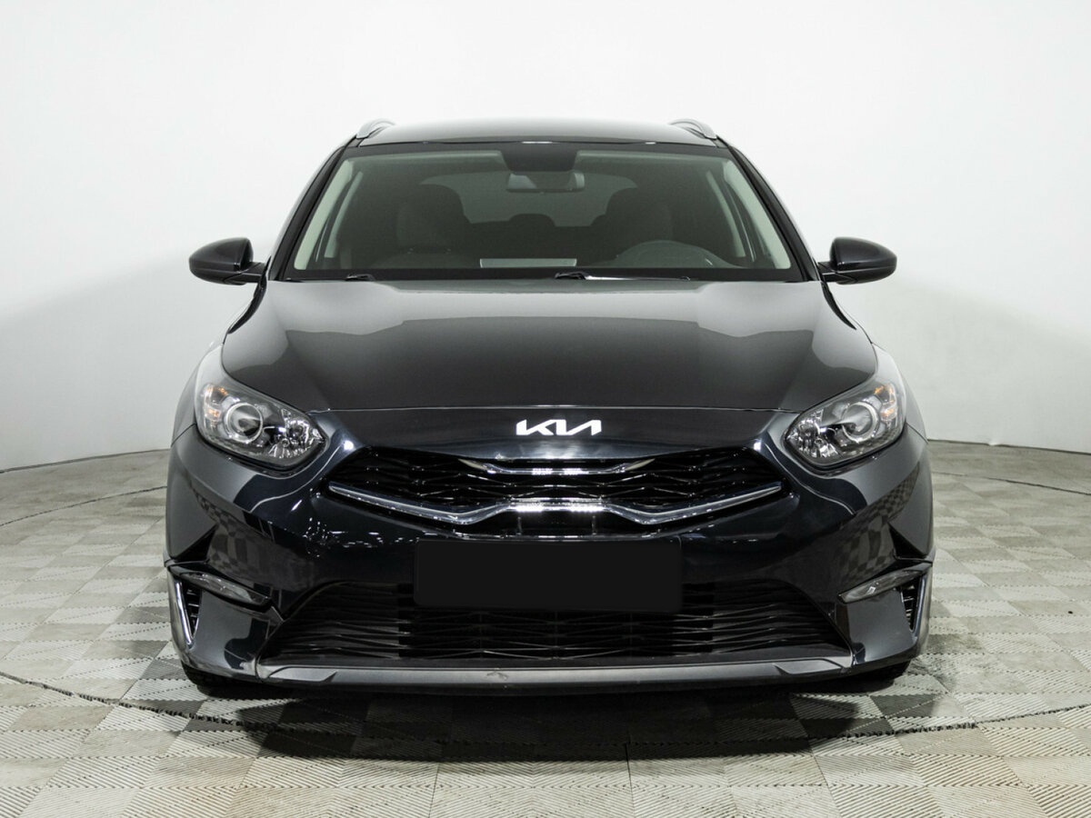 Kia Ceed б/у, 2022, Автоматическая. Фото: #1