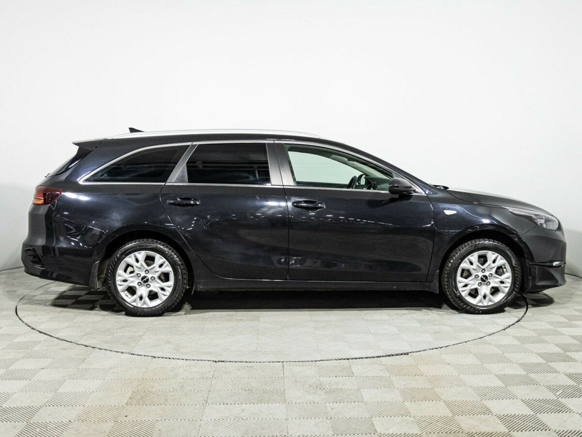 Kia Ceed б/у, 2022, Автоматическая. Фото: #3