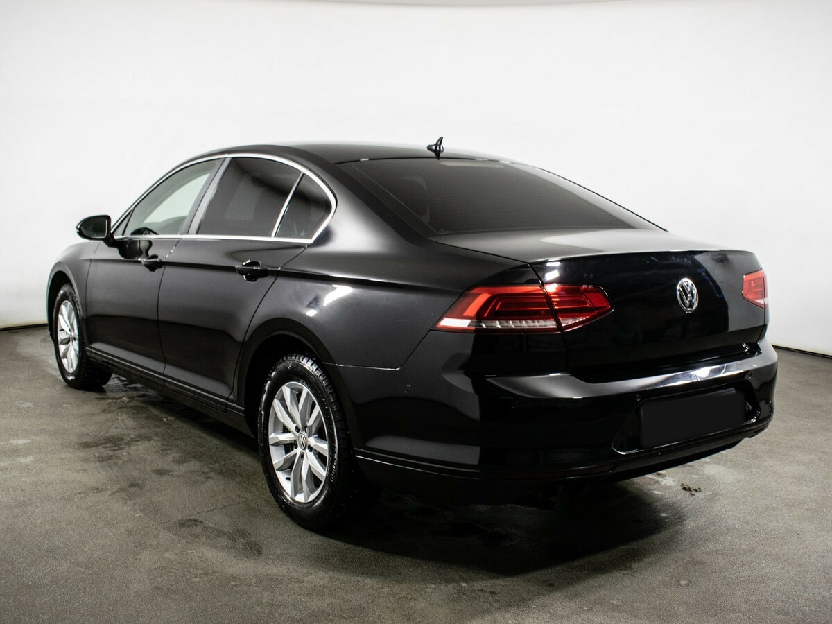 Volkswagen Passat б/у, 2017, Роботизированная. Фото: #6