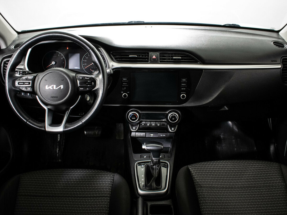Kia Rio б/у, 2021, Автоматическая. Фото: #10