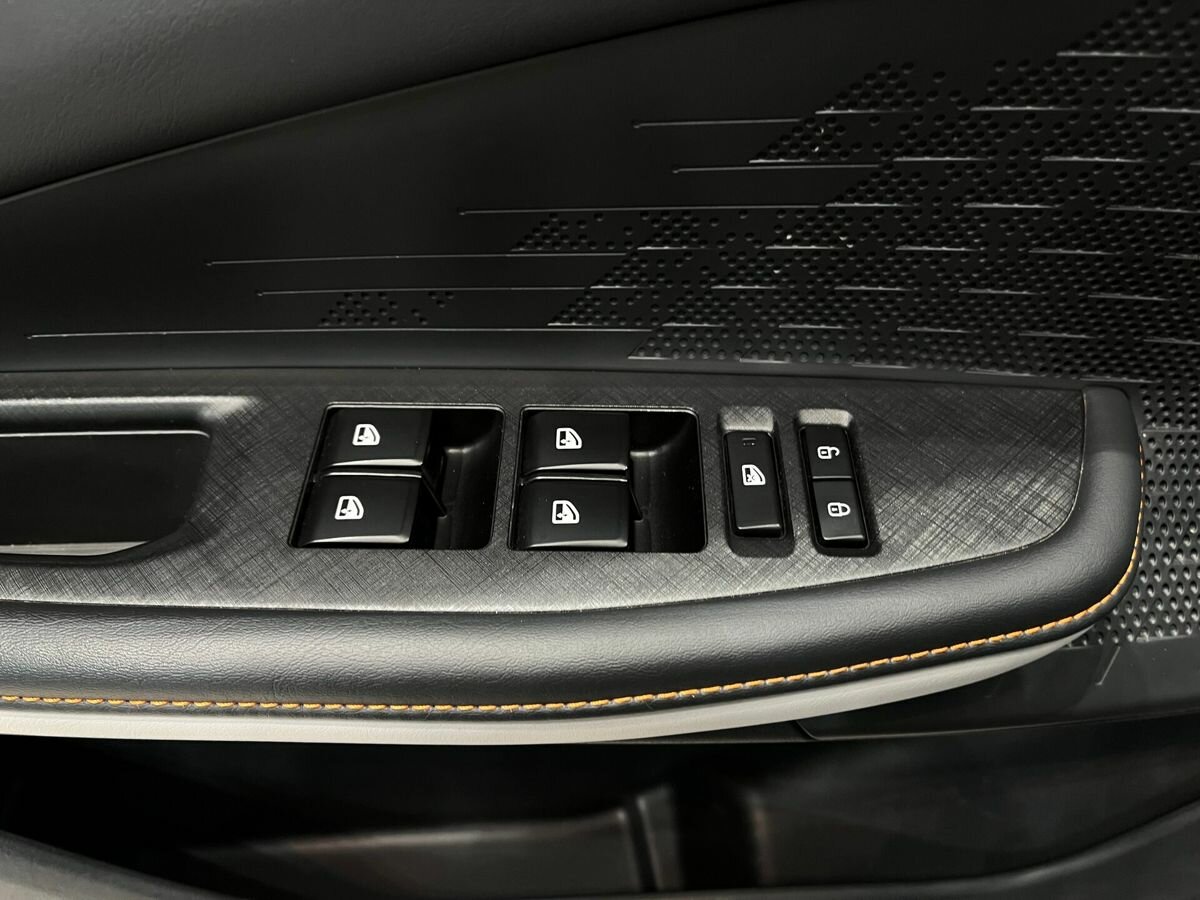 Changan UNI-V б/у, 2024, Роботизированная. Фото: #20