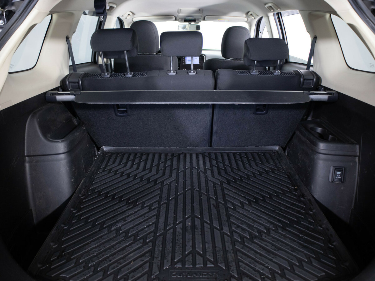 Mitsubishi Outlander б/у, 2020, Вариатор. Фото: #9