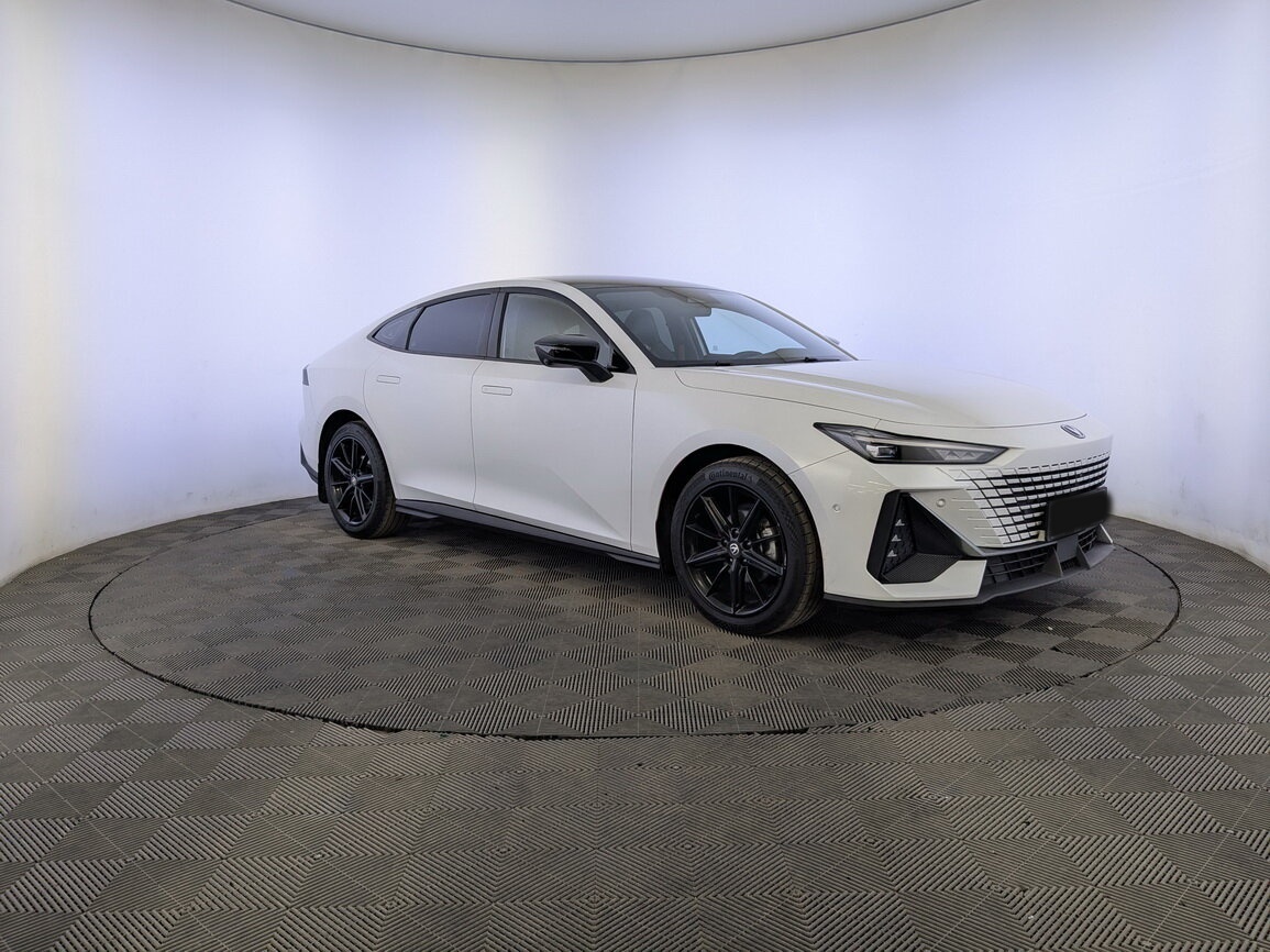 Changan UNI-V б/у, 2023, Роботизированная. Фото: #2