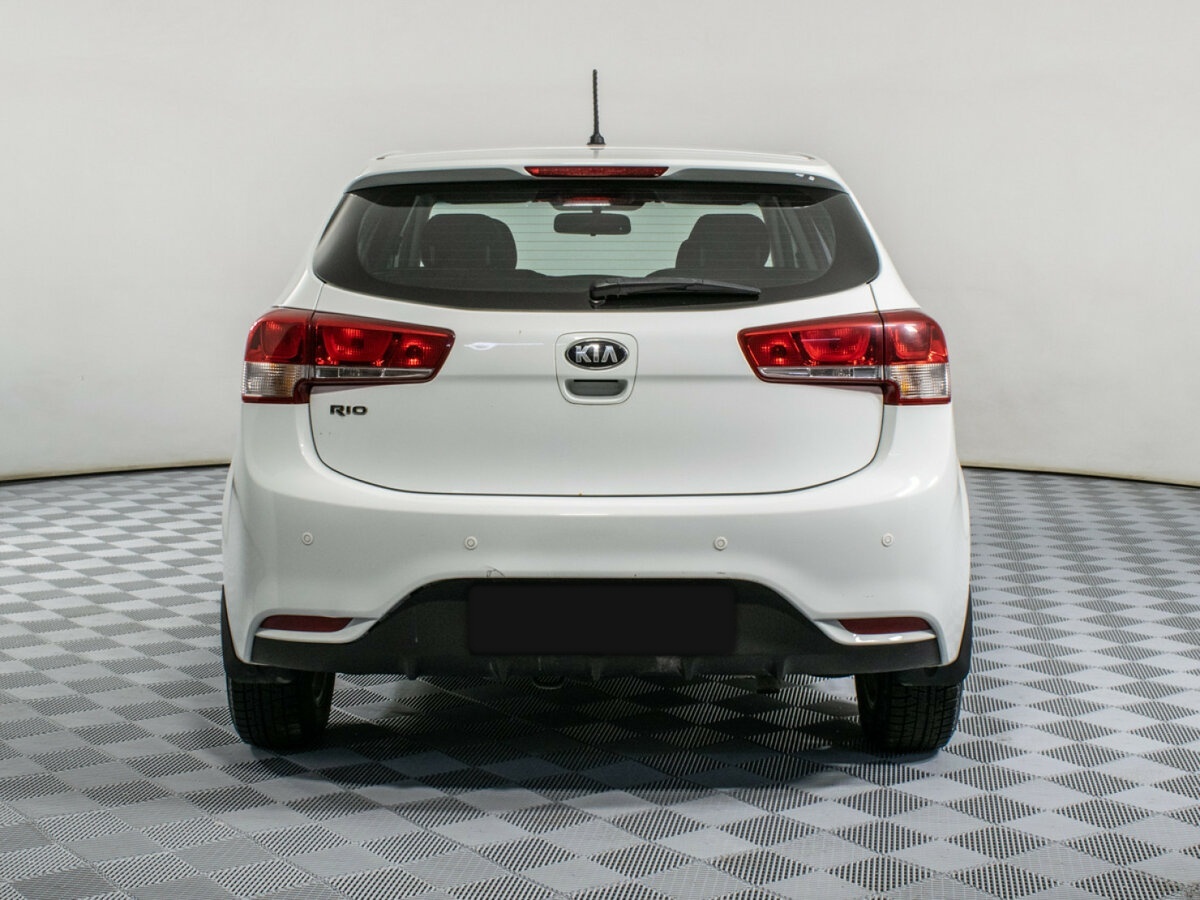 Kia Rio б/у, 2016, Автоматическая. Фото: #5