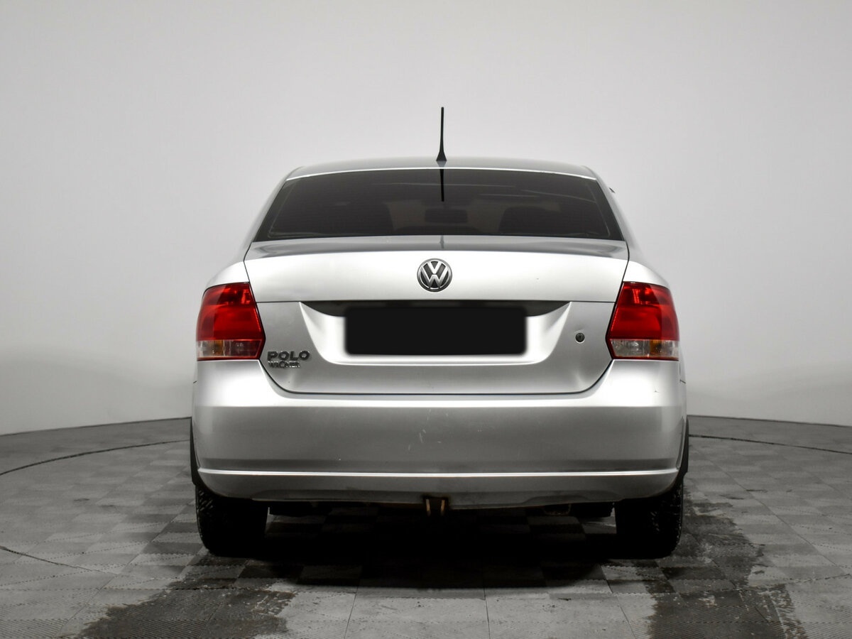 Volkswagen Polo б/у, 2015, Механическая. Фото: #5