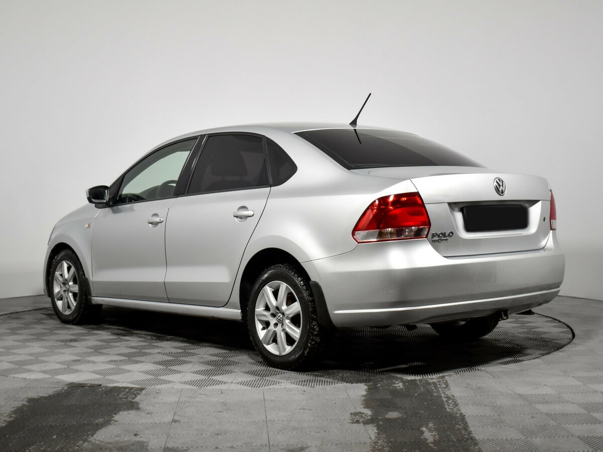 Volkswagen Polo б/у, 2015, Механическая. Фото: #6
