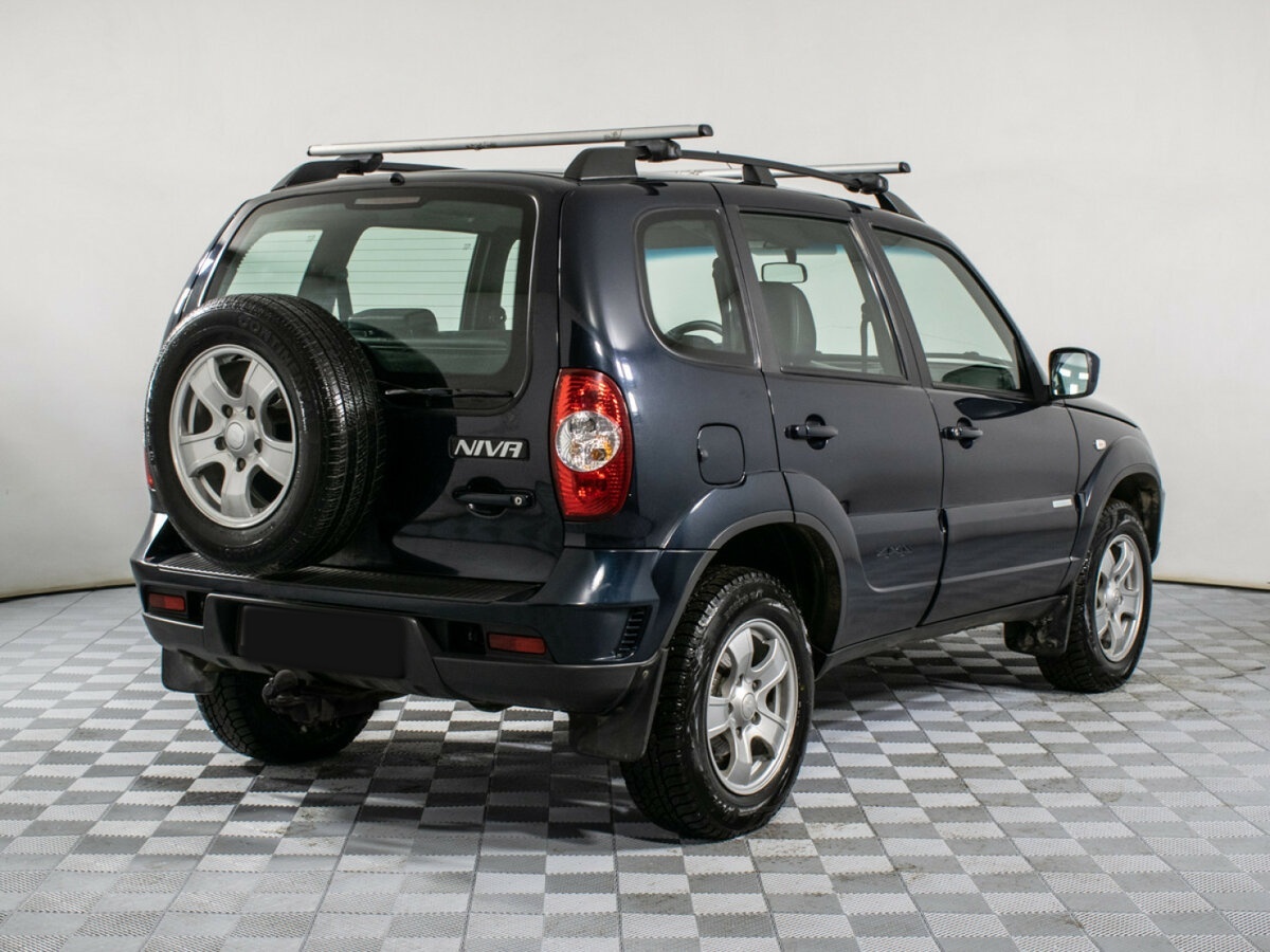 Chevrolet Niva б/у, 2012, Механическая. Фото: #3