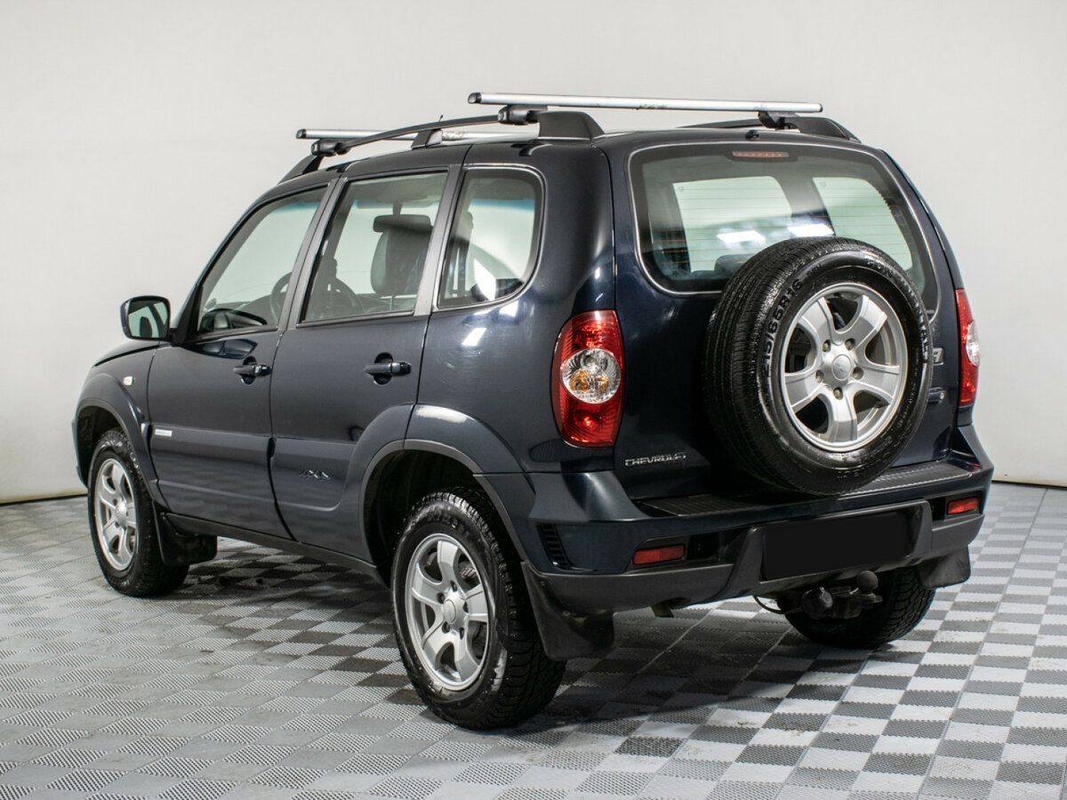 Chevrolet Niva б/у, 2012, Механическая. Фото: #5
