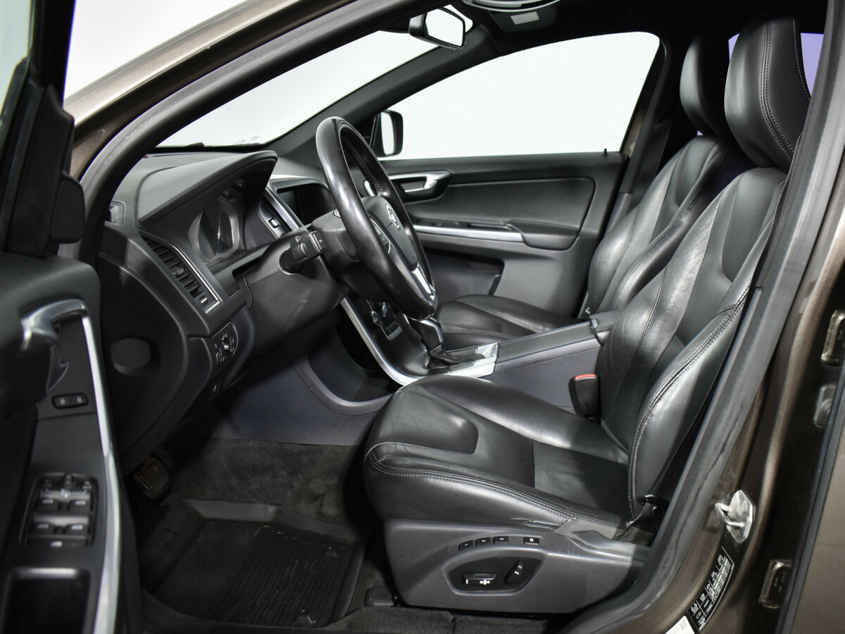 Volvo XC60 б/у, 2014, Автоматическая. Фото: #9