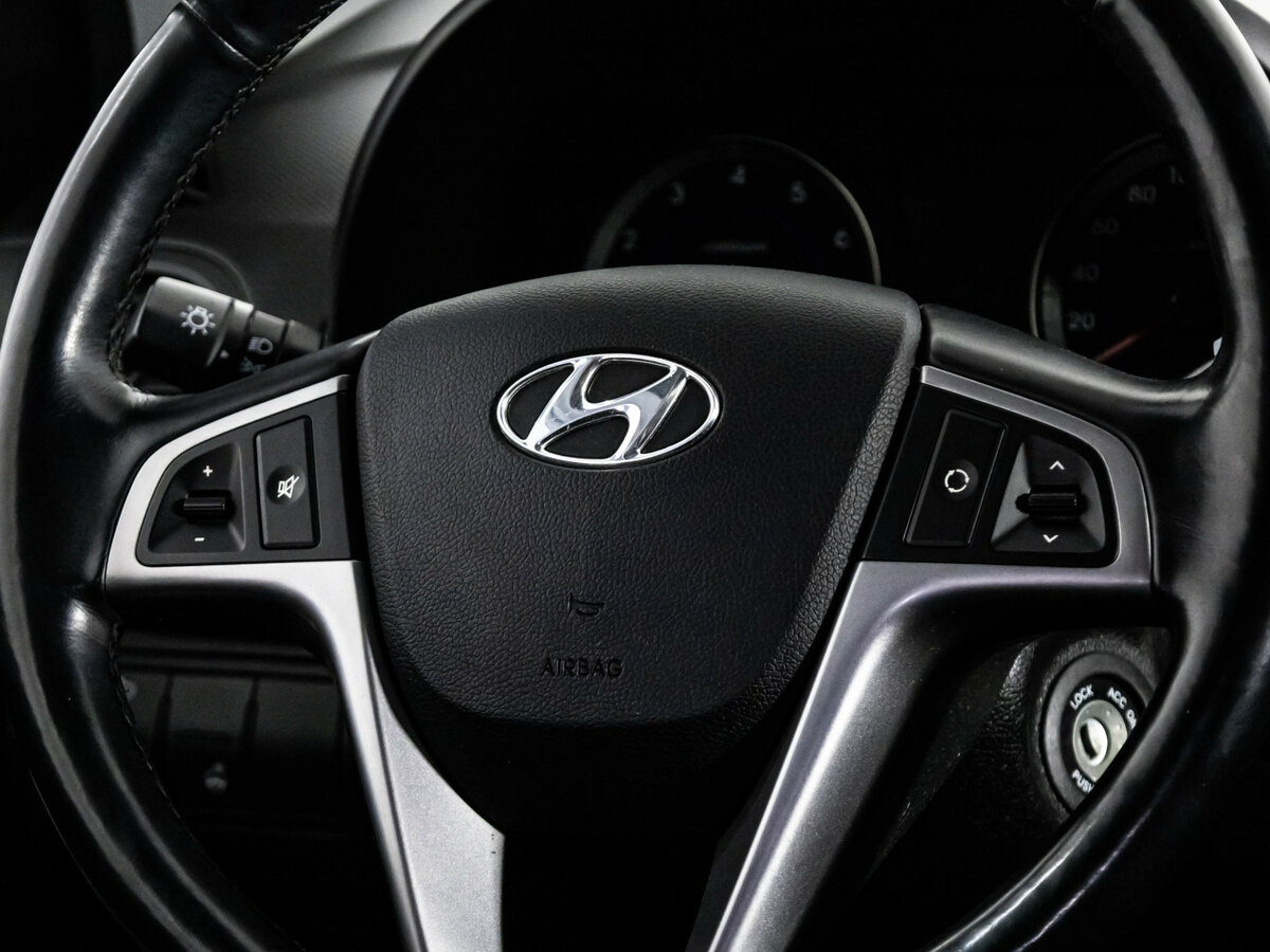 Hyundai Solaris б/у, 2014, Автоматическая. Фото: #8