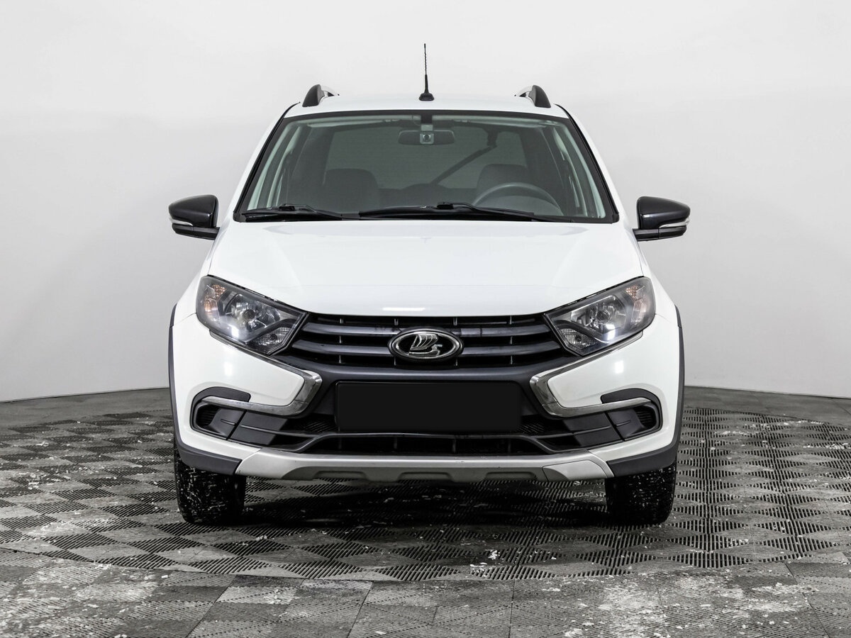 Lada (ВАЗ) Granta б/у, 2023, Механическая. Фото: #1