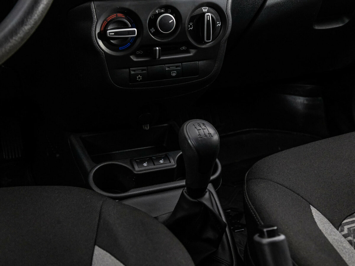 Lada (ВАЗ) Granta б/у, 2023, Механическая. Фото: #9