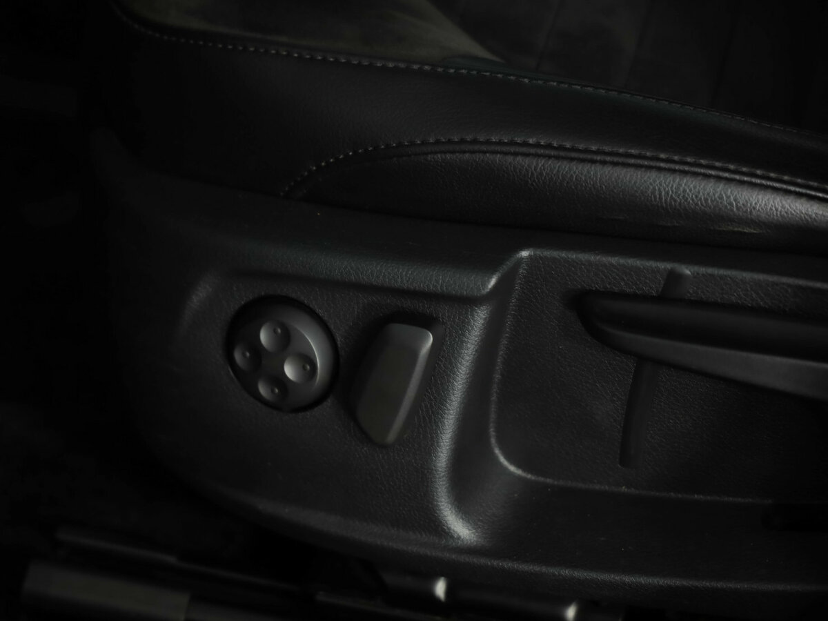 Volkswagen Passat б/у, 2014, Роботизированная. Фото: #26