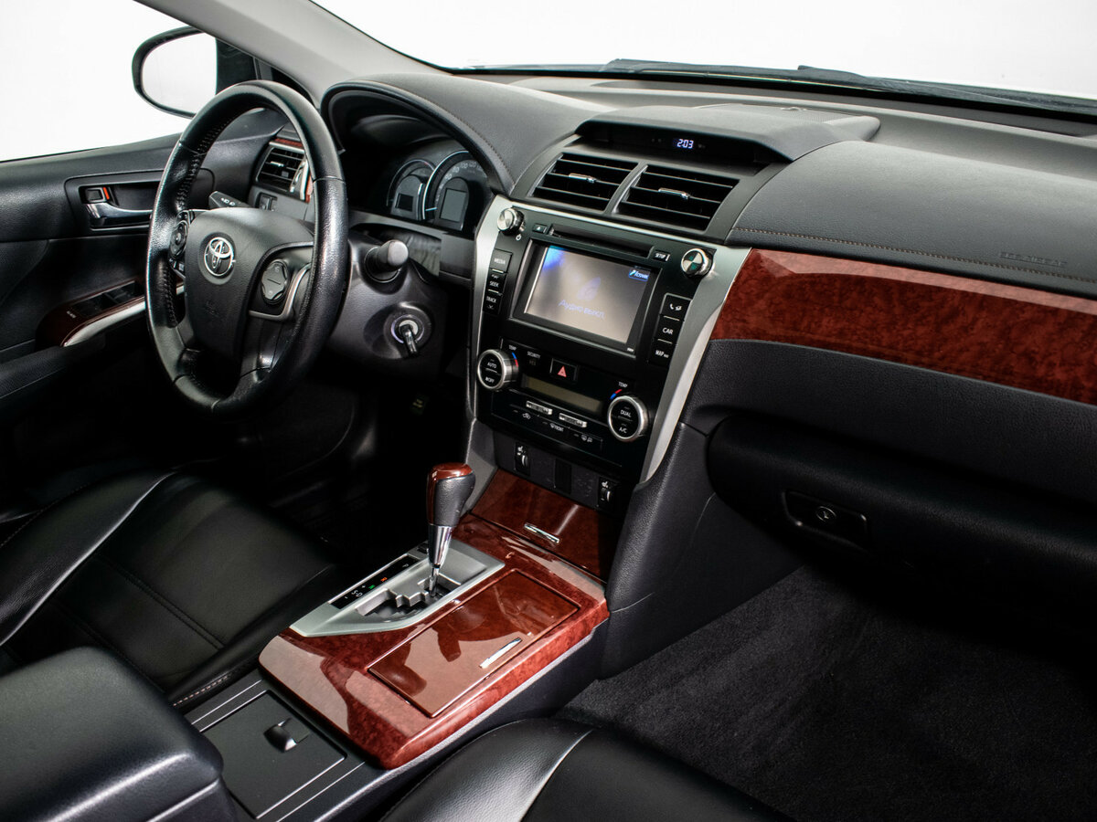 Toyota Camry б/у, 2014, Автоматическая. Фото: #7