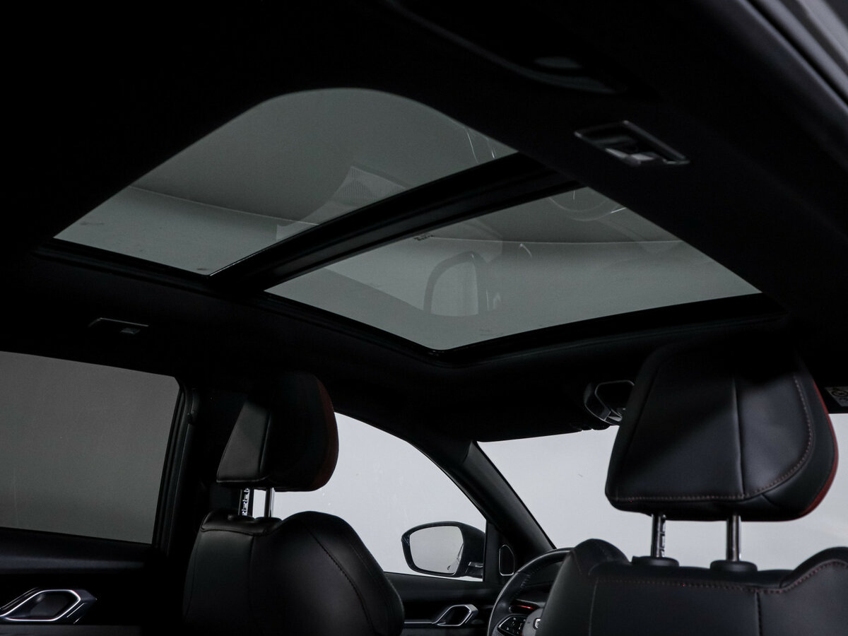 Geely Coolray б/у, 2024, Роботизированная. Фото: #13