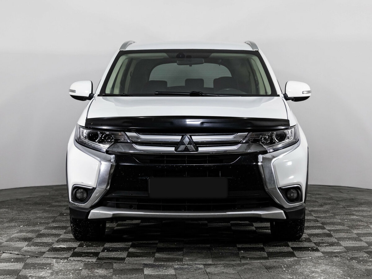 Mitsubishi Outlander б/у, 2017, Вариатор. Фото: #1