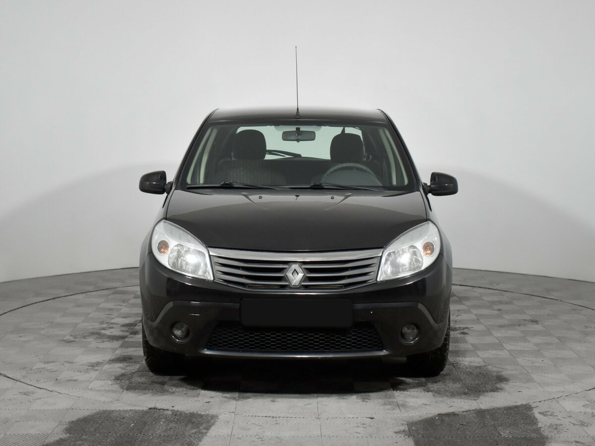 Renault Sandero б/у, 2014, Механическая. Фото: #1