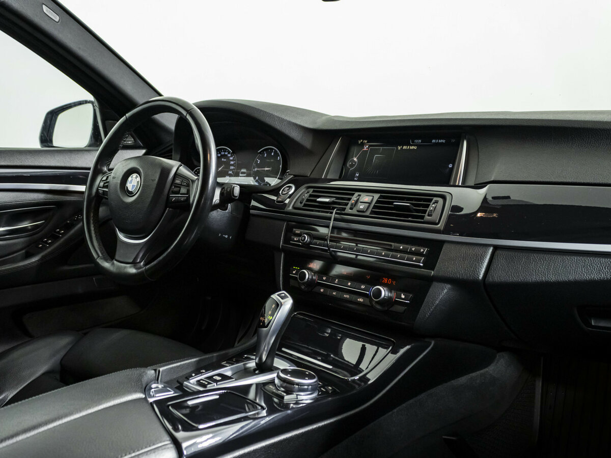 BMW 5 серии б/у, 2016, Автоматическая. Фото: #6
