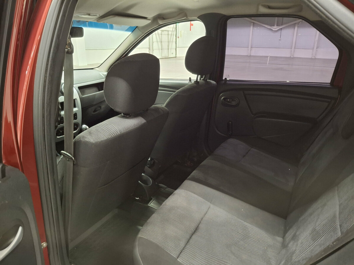 Рено Логан б/у, 2012, Механическая. Фото: #11