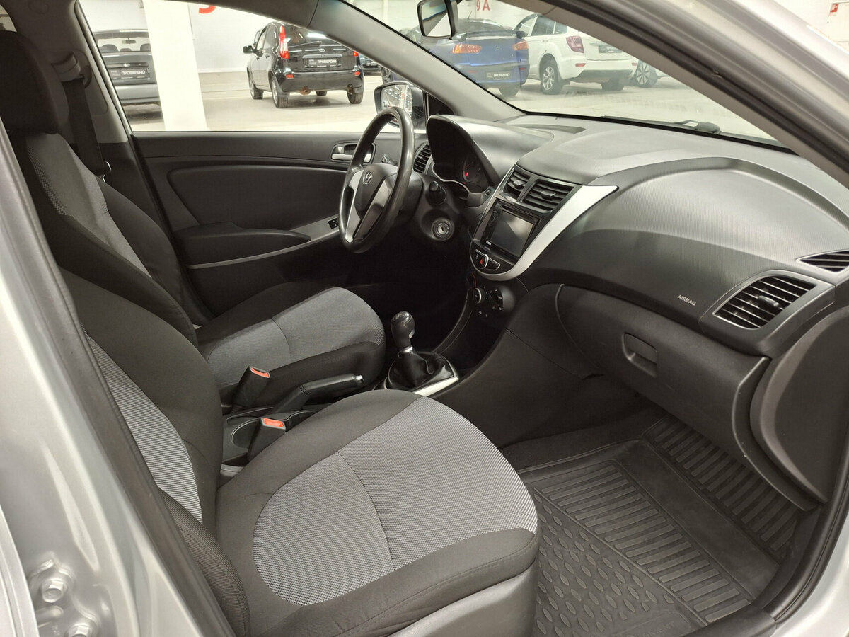 Хендай Солярис б/у, 2014, Механическая. Фото: #10