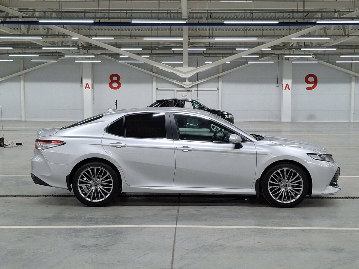 Toyota Camry б/у, 2018, Автоматическая. Фото: #3