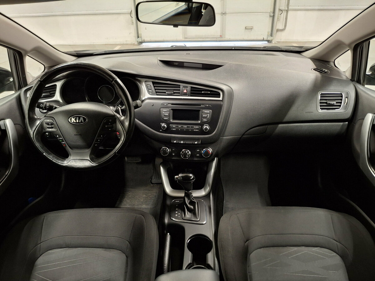 Киа Сид б/у, 2015, Автоматическая. Фото: #13