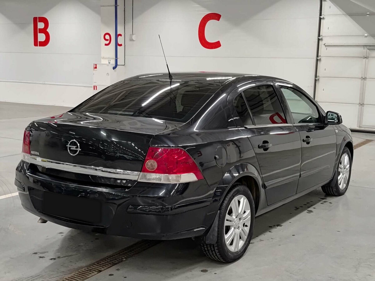 Опель Астра б/у, 2012, Автоматическая. Фото: #4