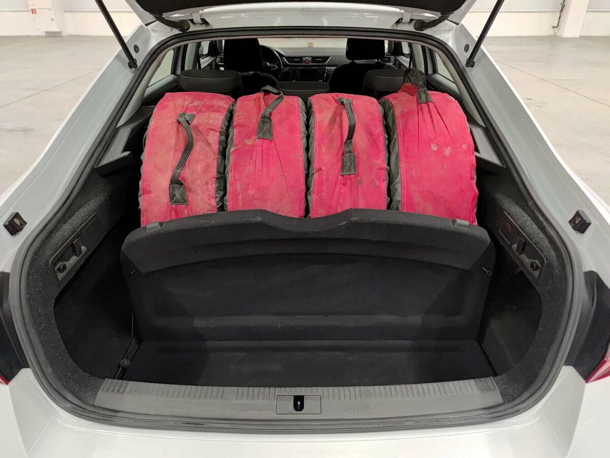 Шкода Суперб б/у, 2016, Роботизированная. Фото: #9