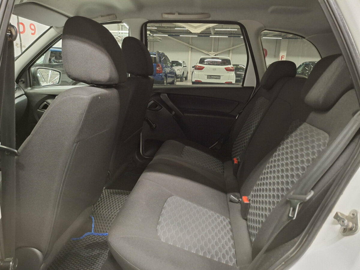 Lada (ВАЗ) Granta б/у, 2020, Механическая. Фото: #11