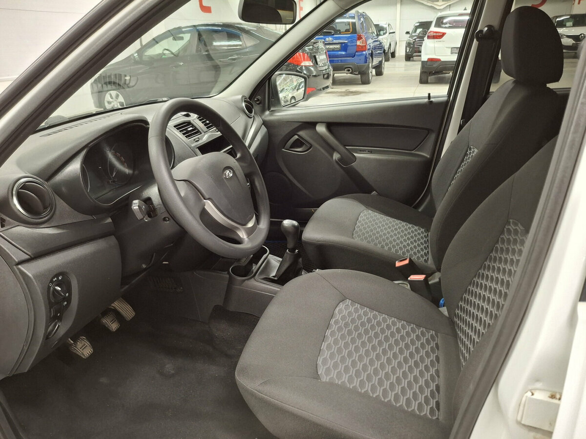 Lada (ВАЗ) Granta б/у, 2020, Механическая. Фото: #15