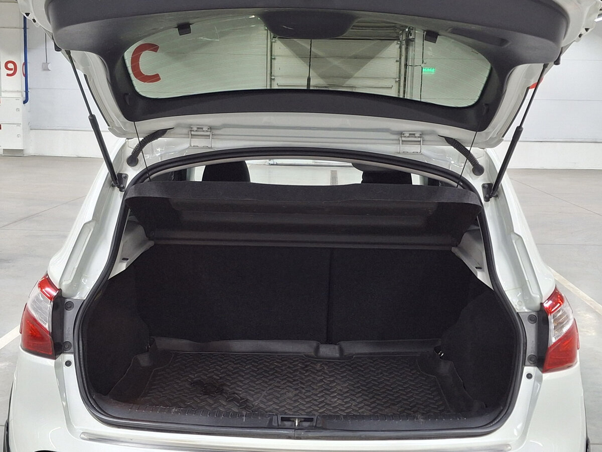 Ниссан Кашкай б/у, 2013, Механическая. Фото: #9